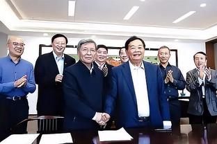 流感之战！里夫斯带病出战狂砍28分 投篮15中9！